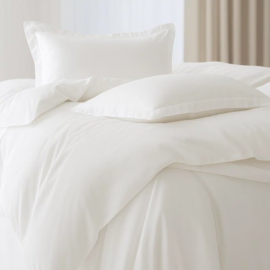Detailed close-up of Sincdoo PLA and Pima Cotton bedding set, highlighting antibacterial weaving, fine texture, and eco-friendly natural fibers.